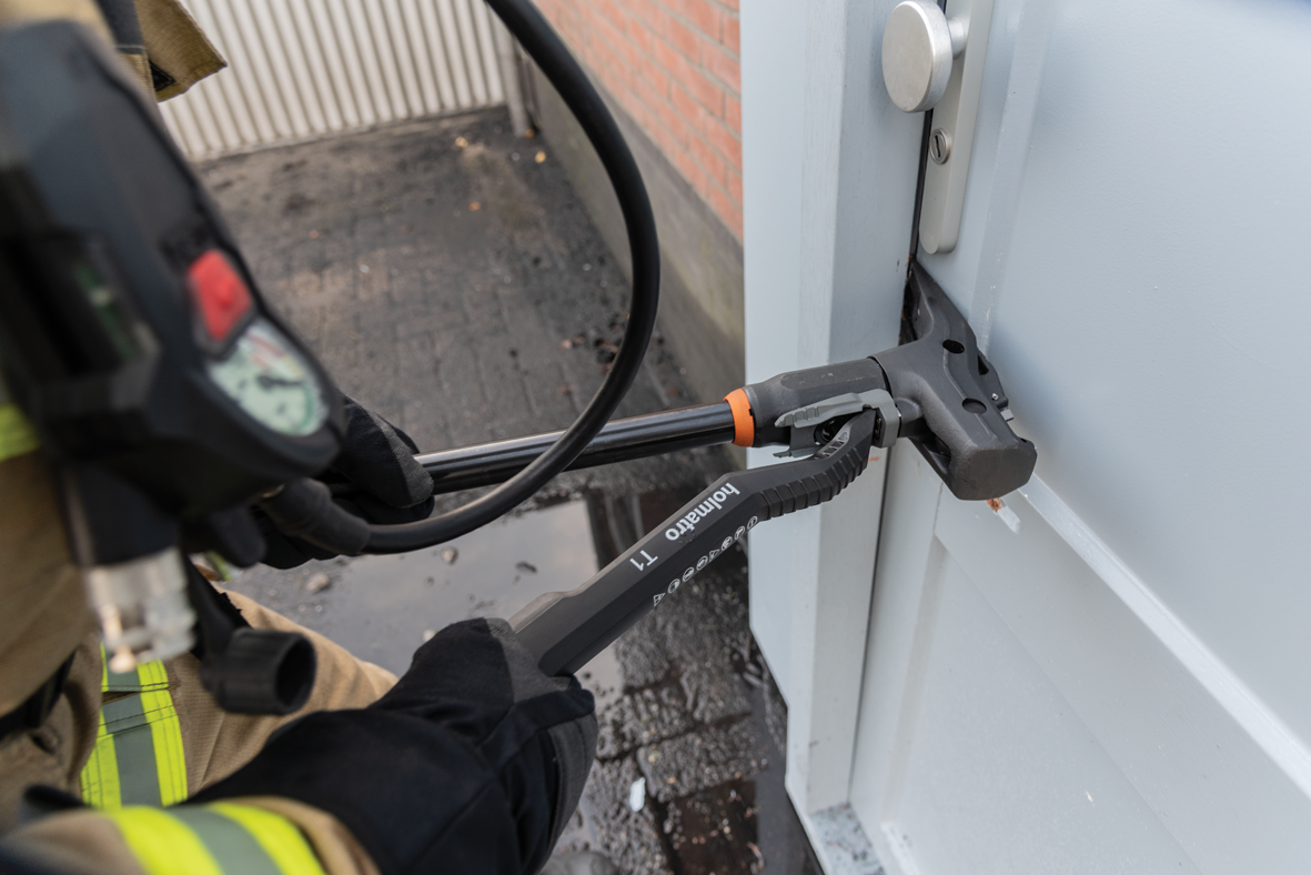 T1 Forcible Entry Tool