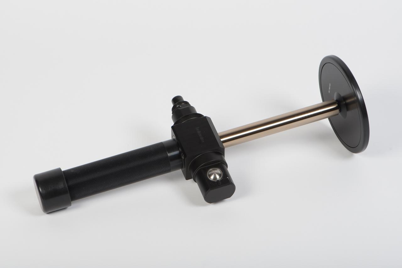 Detachable pushing cylinder HDB 90 ST