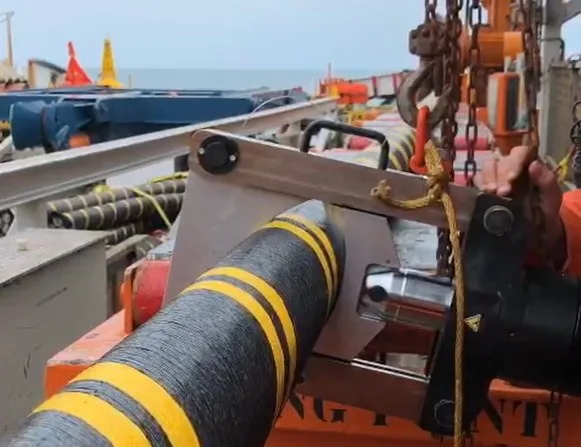 Holmatro Hydraulic Solutions Guillotine Power Cable Cutter