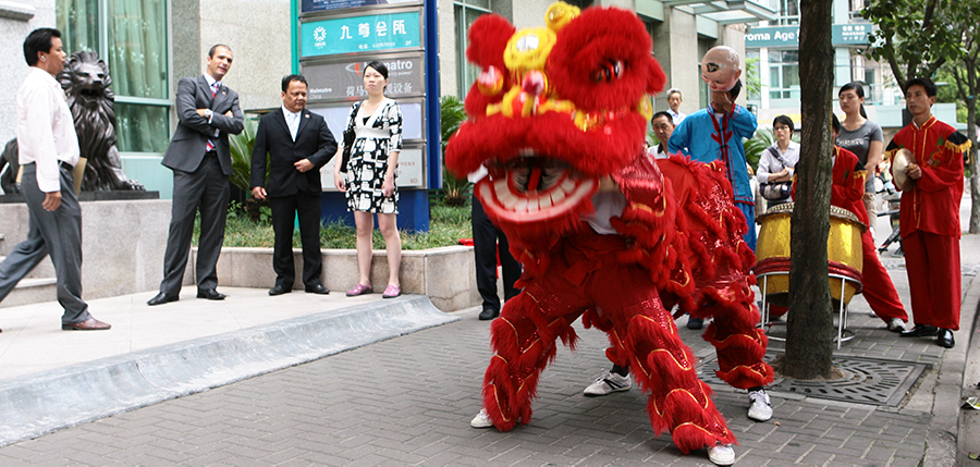 2008 Opening office Holmatro China.jpg