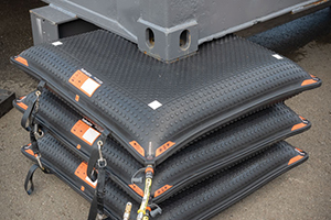 Holmatro Stack Bags - Flat surface when inflated